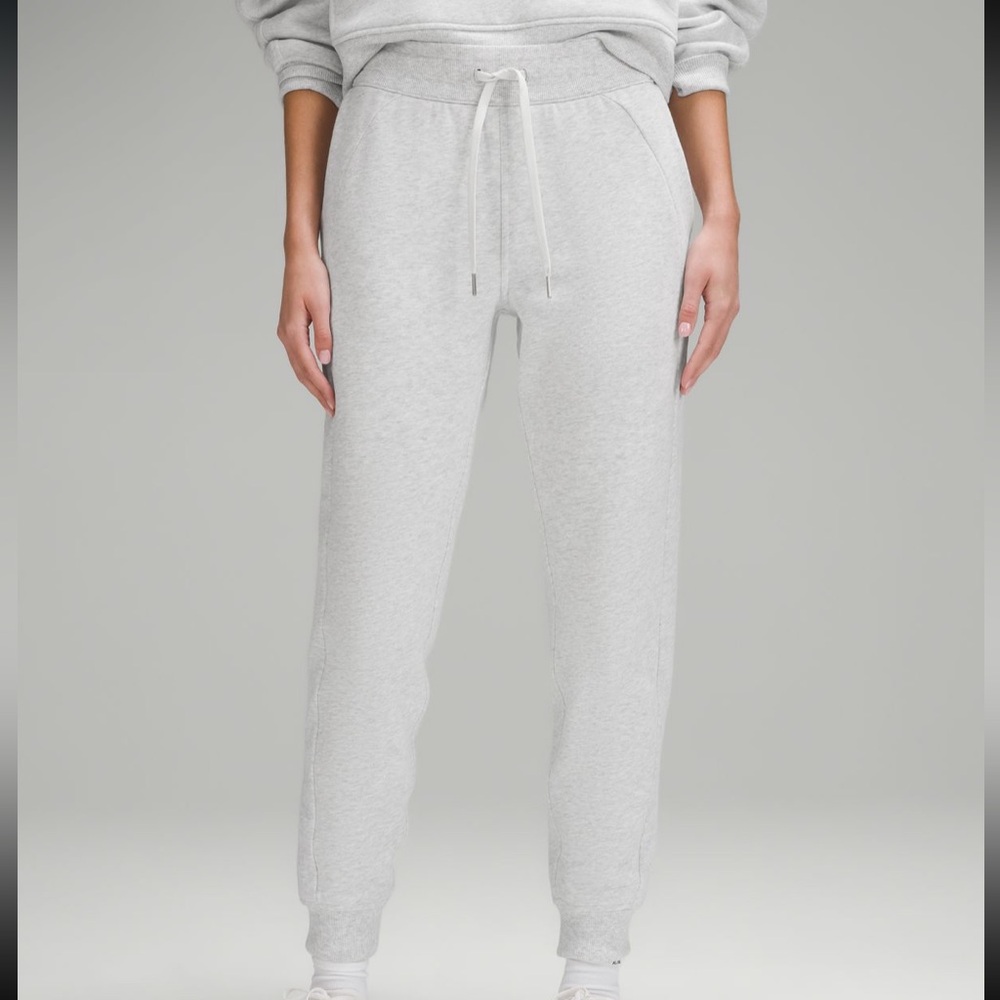 COPY - Lululemon Scuba High Rise Jogger Full Length